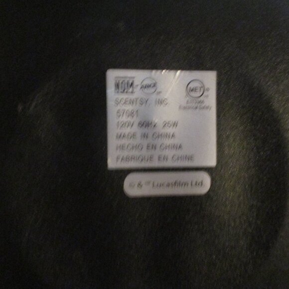 Star Wars Darth Vader Scentsy Warmer **Limited Edition Retired, Like New - Picture 12 of 12